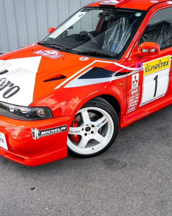 1999 Mitsubishi Lancer Evolution VI 6th Gen - Image 10 of 12