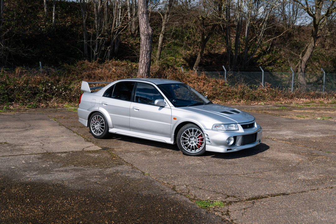 1999 Mitsubishi Lancer Evolution VI 6th Gen - Image 17 of 31