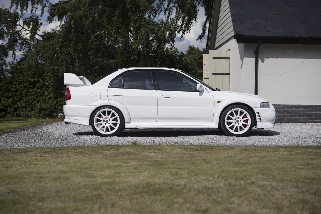 1999 Mitsubishi Lancer Evolution VI 6th Gen - Image 5 of 31