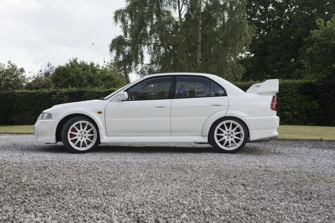 1999 Mitsubishi Lancer Evolution VI 6th Gen - Image 9 of 31