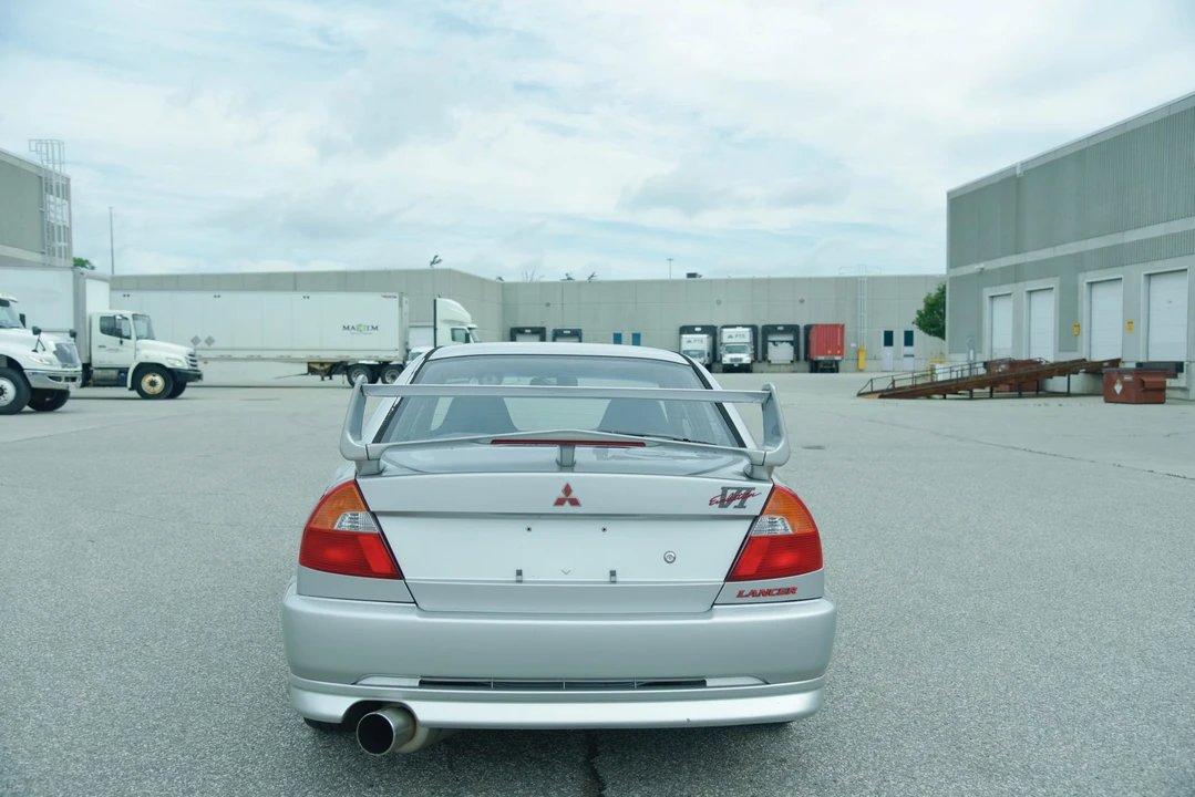1999 Mitsubishi Lancer Evolution VI 6th Gen - Image 12 of 31