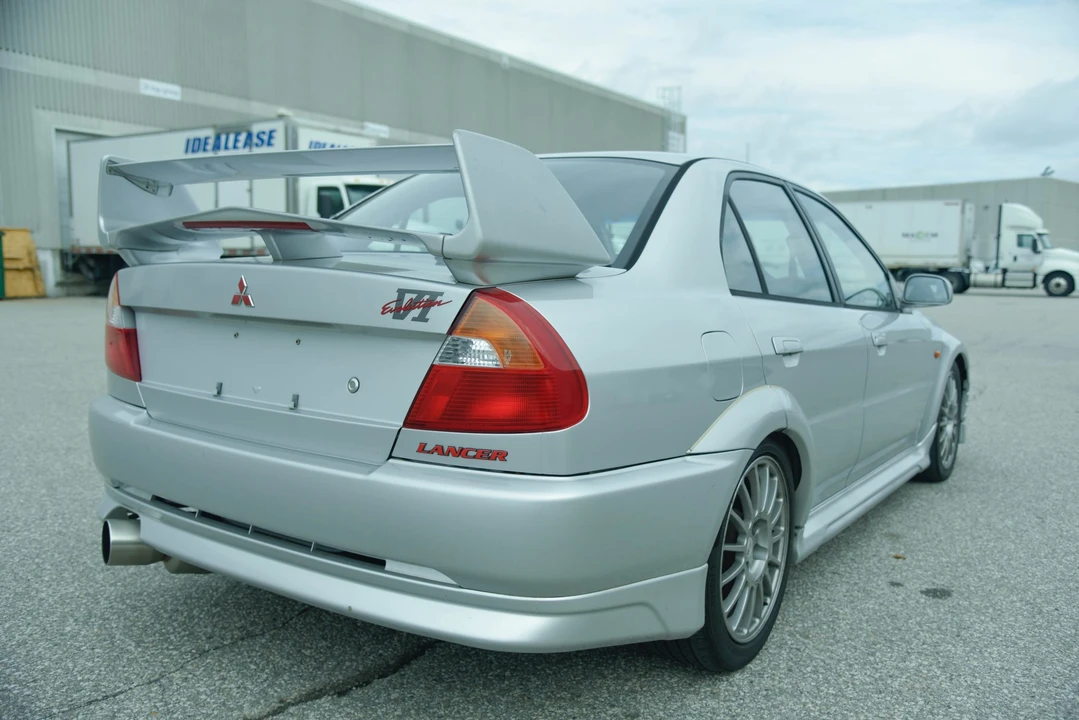1999 Mitsubishi Lancer Evolution VI 6th Gen - Image 24 of 31