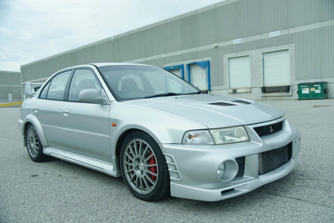 1999 Mitsubishi Lancer Evolution VI 6th Gen - Image 28 of 31