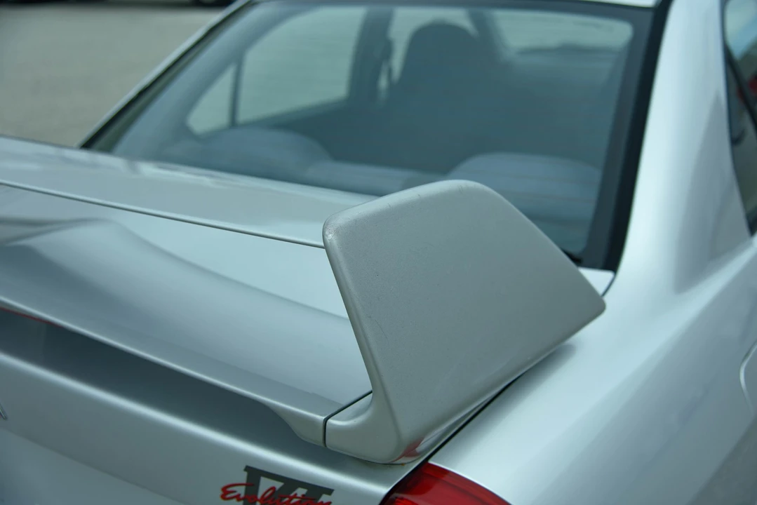 1999 Mitsubishi Lancer Evolution VI 6th Gen - Image 25 of 31