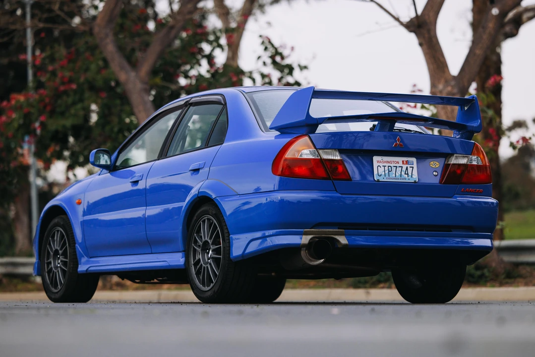 1999 Mitsubishi Lancer Evolution VI 6th Gen - Image 15 of 31