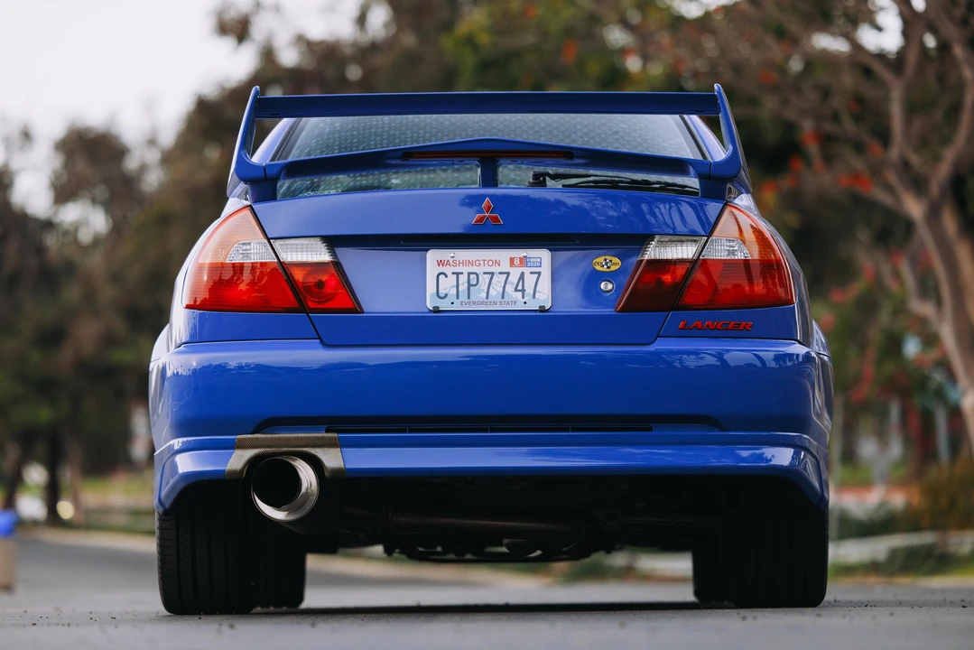 1999 Mitsubishi Lancer Evolution VI 6th Gen - Image 16 of 31