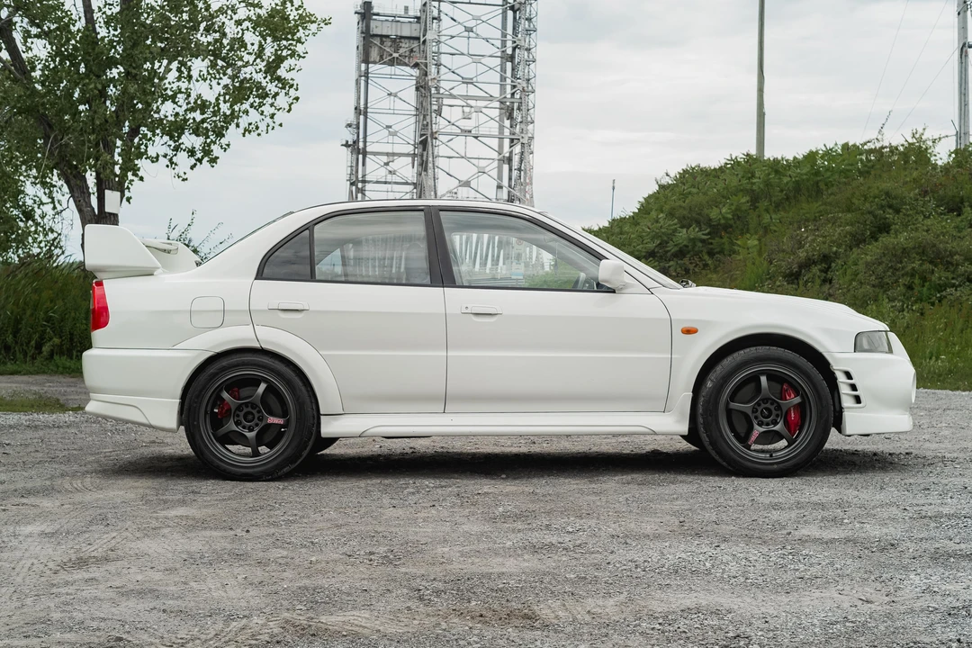 1999 Mitsubishi Lancer Evolution VI 6th Gen - Image 22 of 31