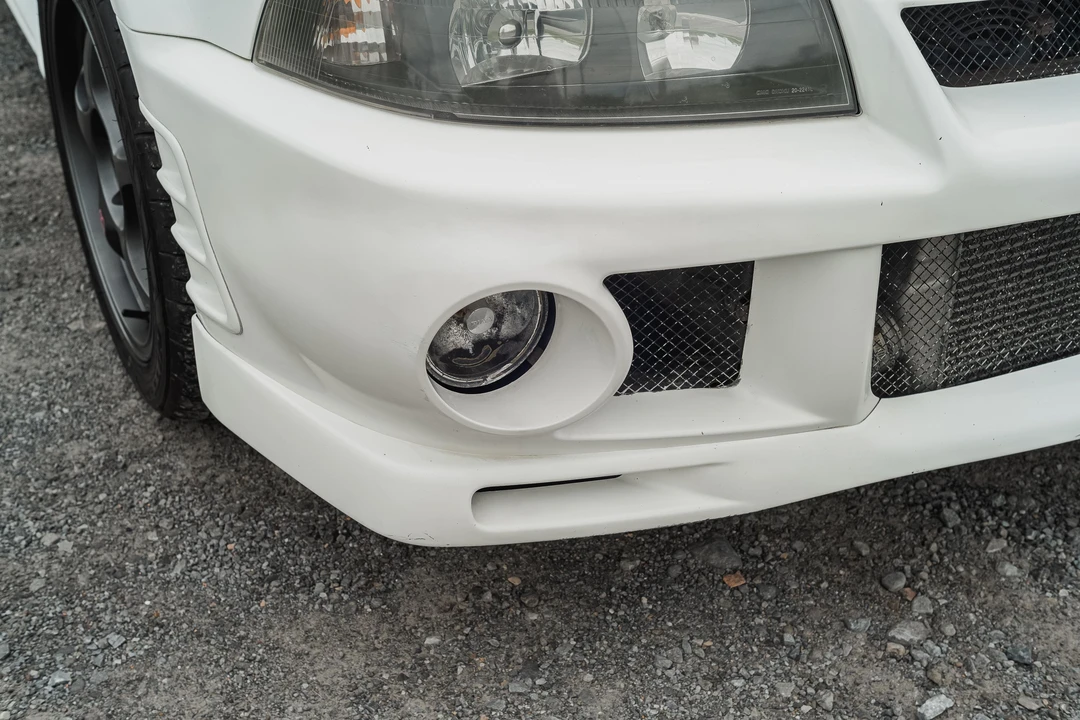 1999 Mitsubishi Lancer Evolution VI 6th Gen - Image 28 of 31