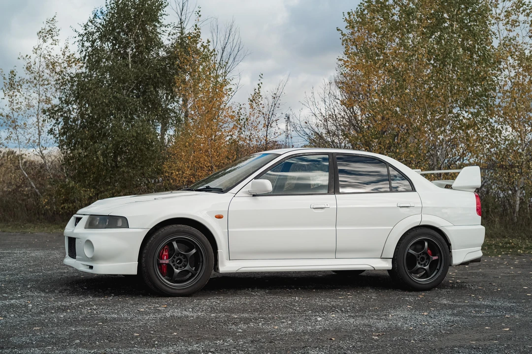 1999 Mitsubishi Lancer Evolution VI 6th Gen - Image 7 of 31