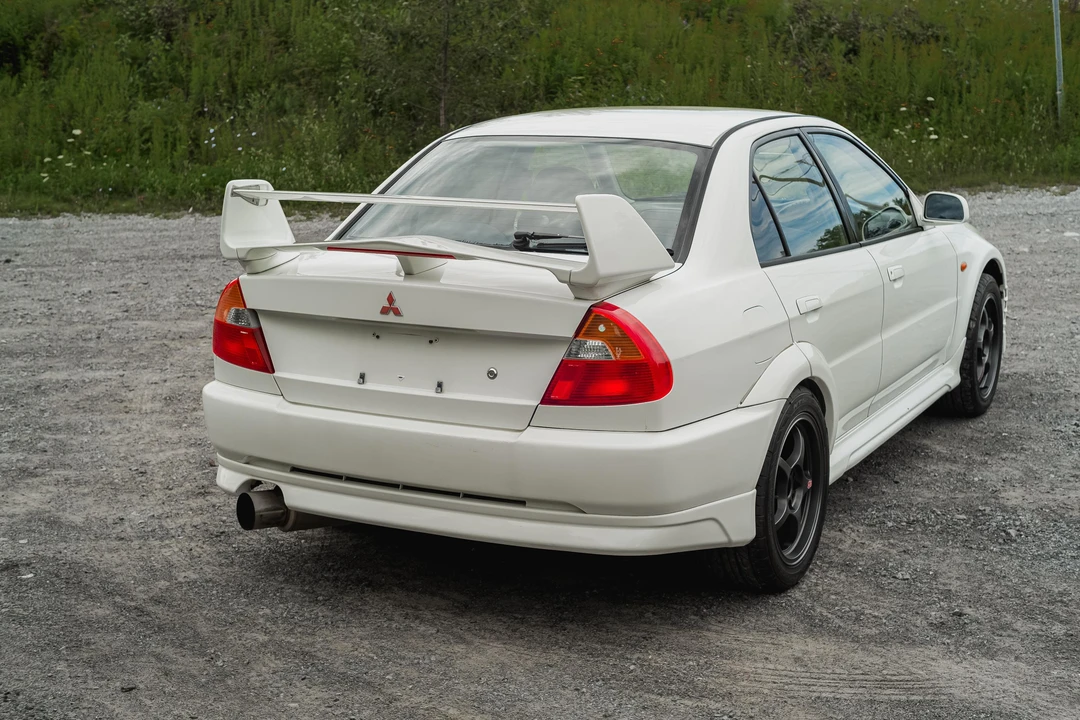 1999 Mitsubishi Lancer Evolution VI 6th Gen - Image 21 of 31