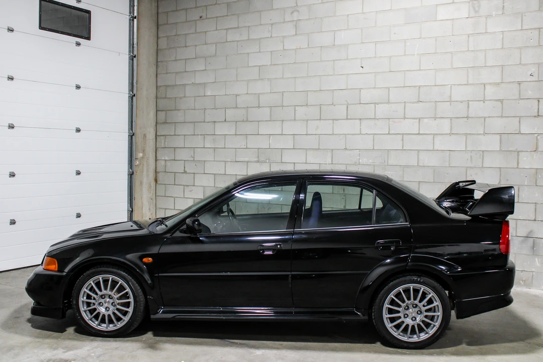 1999 Mitsubishi Lancer Evolution VI 6th Gen - Image 7 of 31