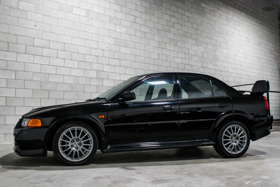 1999 Mitsubishi Lancer Evolution VI 6th Gen - Image 5 of 31