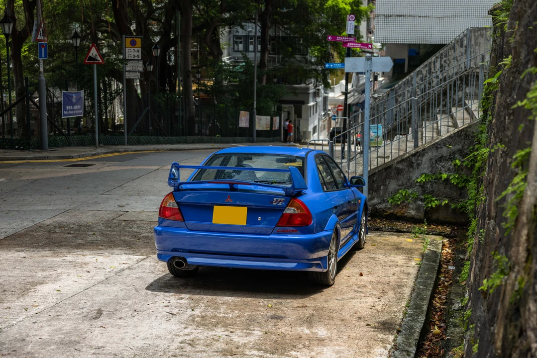 1999 Mitsubishi Lancer Evolution VI 6th Gen - Image 8 of 31
