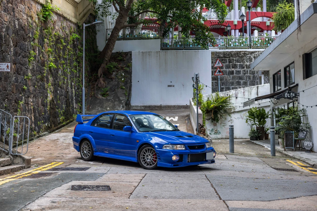 1999 Mitsubishi Lancer Evolution VI 6th Gen - Image 10 of 31