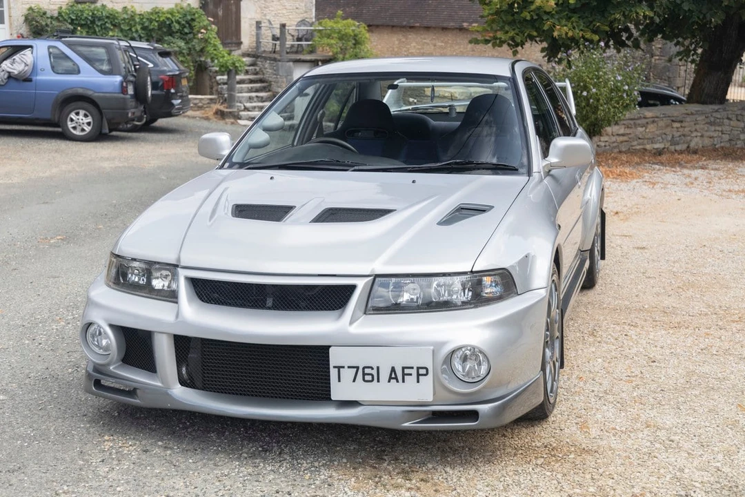 1999 Mitsubishi Lancer Evolution VI 6th Gen - Image 11 of 31