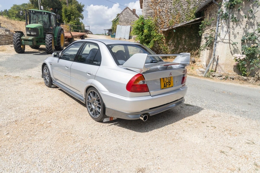 1999 Mitsubishi Lancer Evolution VI 6th Gen - Image 14 of 31