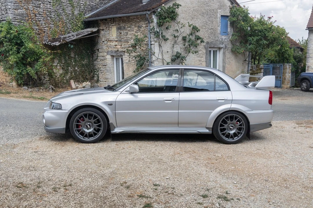 1999 Mitsubishi Lancer Evolution VI 6th Gen - Image 5 of 31