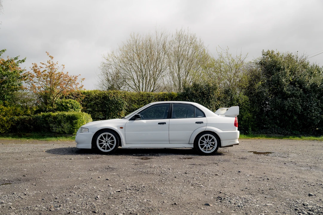 1999 Mitsubishi Lancer Evolution VI 6th Gen - Image 4 of 31