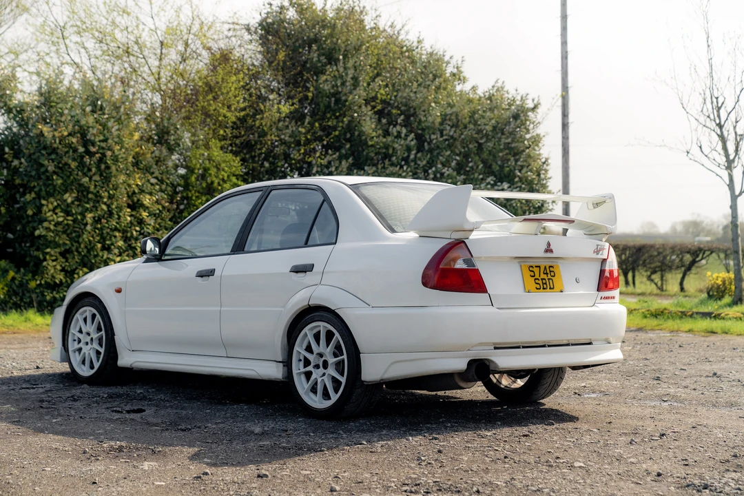 1999 Mitsubishi Lancer Evolution VI 6th Gen - Image 13 of 31