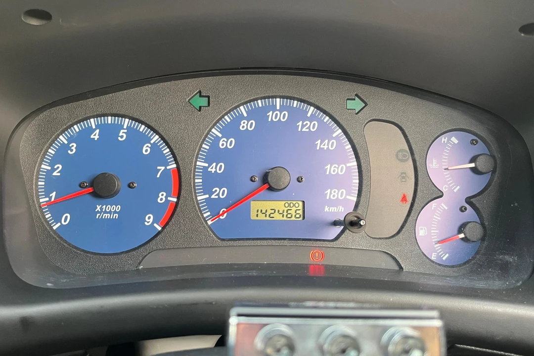 1999 Mitsubishi Lancer Evolution VI 6th Gen - Image 23 of 26