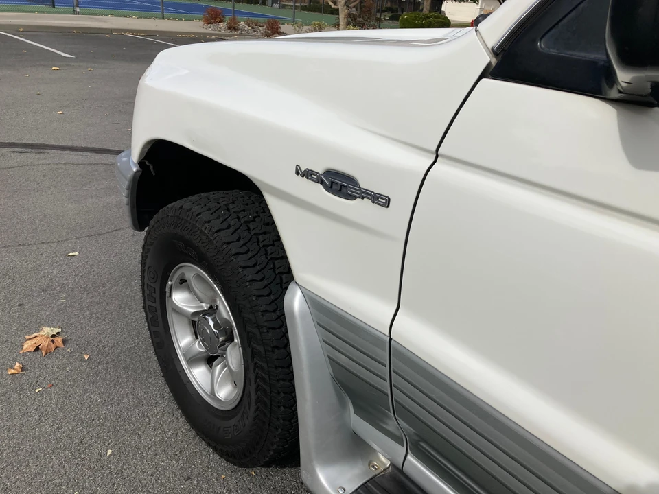 1999 Mitsubishi Pajero/Montero 2nd Gen - Image 21 of 31