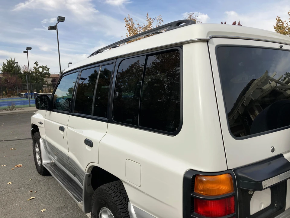 1999 Mitsubishi Pajero/Montero 2nd Gen - Image 27 of 31