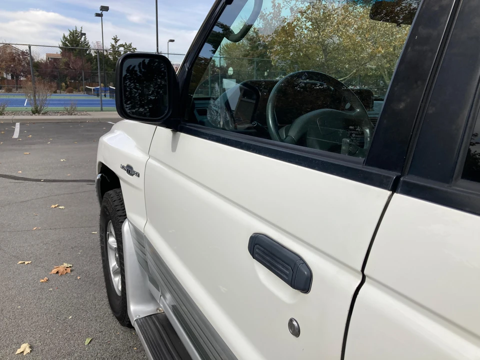 1999 Mitsubishi Pajero/Montero 2nd Gen - Image 22 of 31