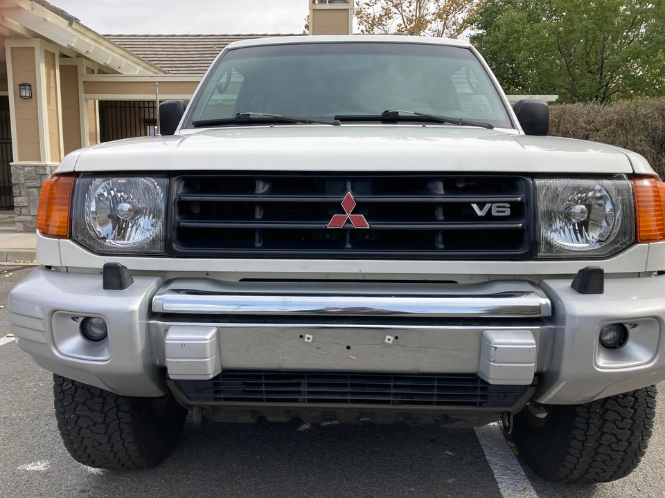 1999 Mitsubishi Pajero/Montero 2nd Gen - Image 10 of 31