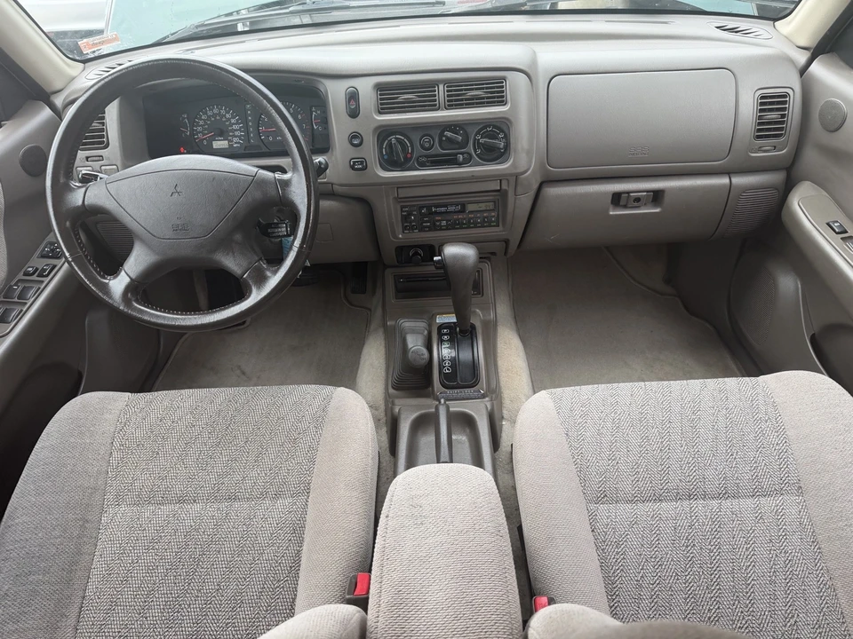 1999 Mitsubishi Pajero/Montero 2nd Gen - Image 18 of 21