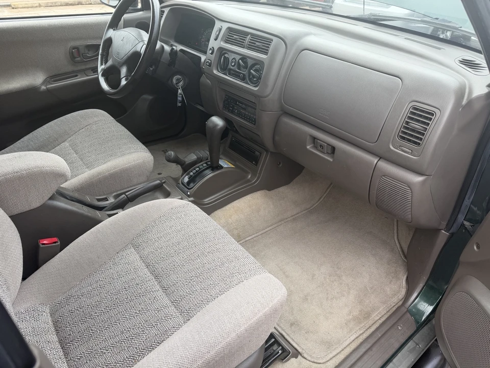 1999 Mitsubishi Pajero/Montero 2nd Gen - Image 15 of 21