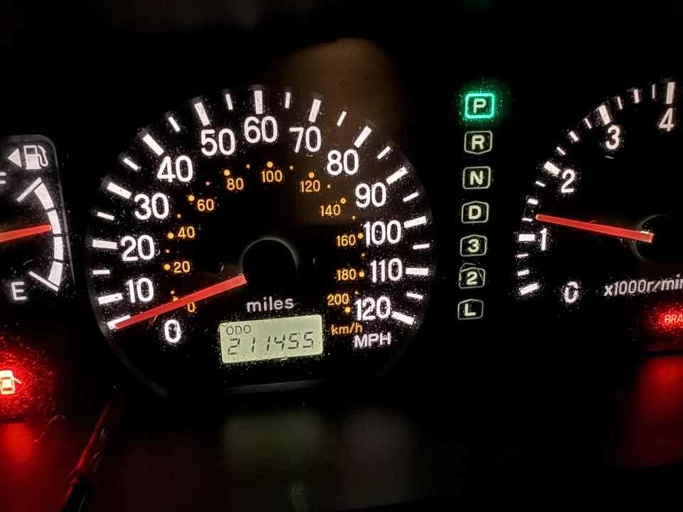 1999 Mitsubishi Pajero/Montero - Image 30 of 31