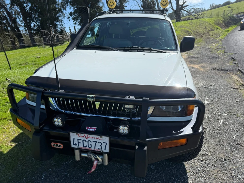 1999 Mitsubishi Pajero/Montero - Image 10 of 31