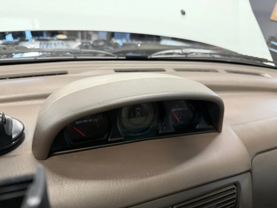 1999 Mitsubishi Pajero/Montero - Image 31 of 31