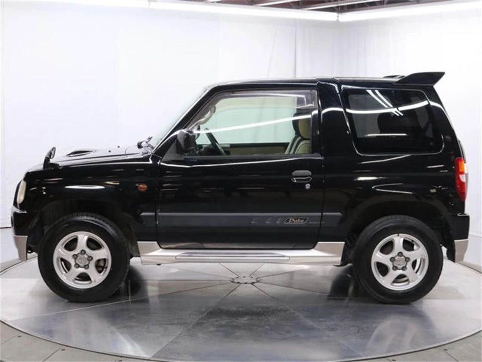 1999 Mitsubishi Pajero/Montero 3rd Gen - Image 4 of 31