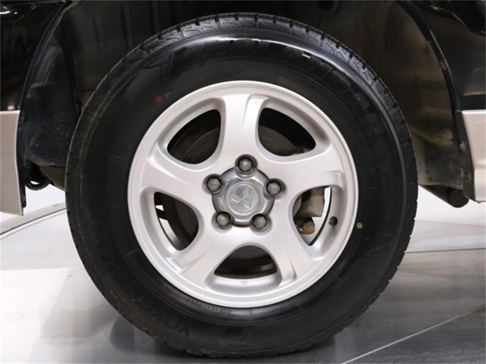 1999 Mitsubishi Pajero/Montero 3rd Gen - Image 29 of 31