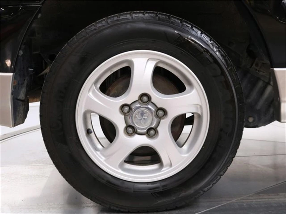 1999 Mitsubishi Pajero/Montero 3rd Gen - Image 30 of 31