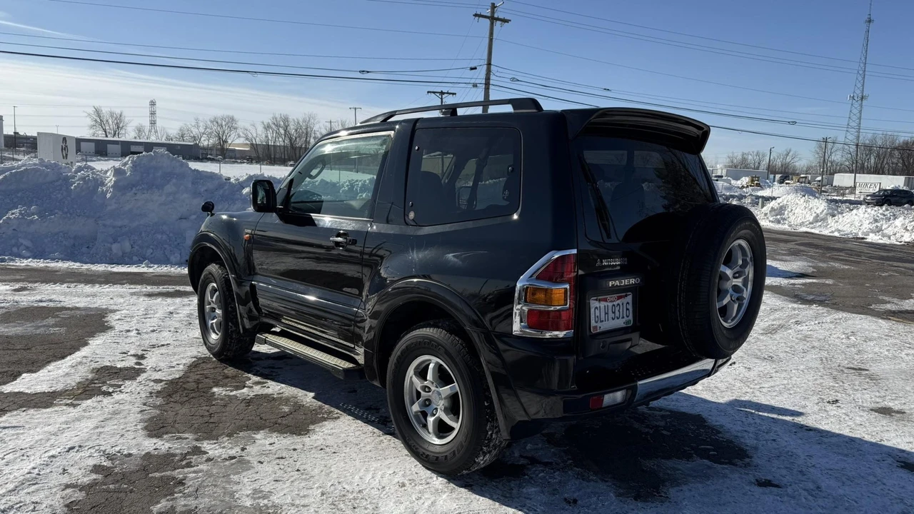 1999 Mitsubishi Pajero/Montero 2nd Gen - Image 15 of 31