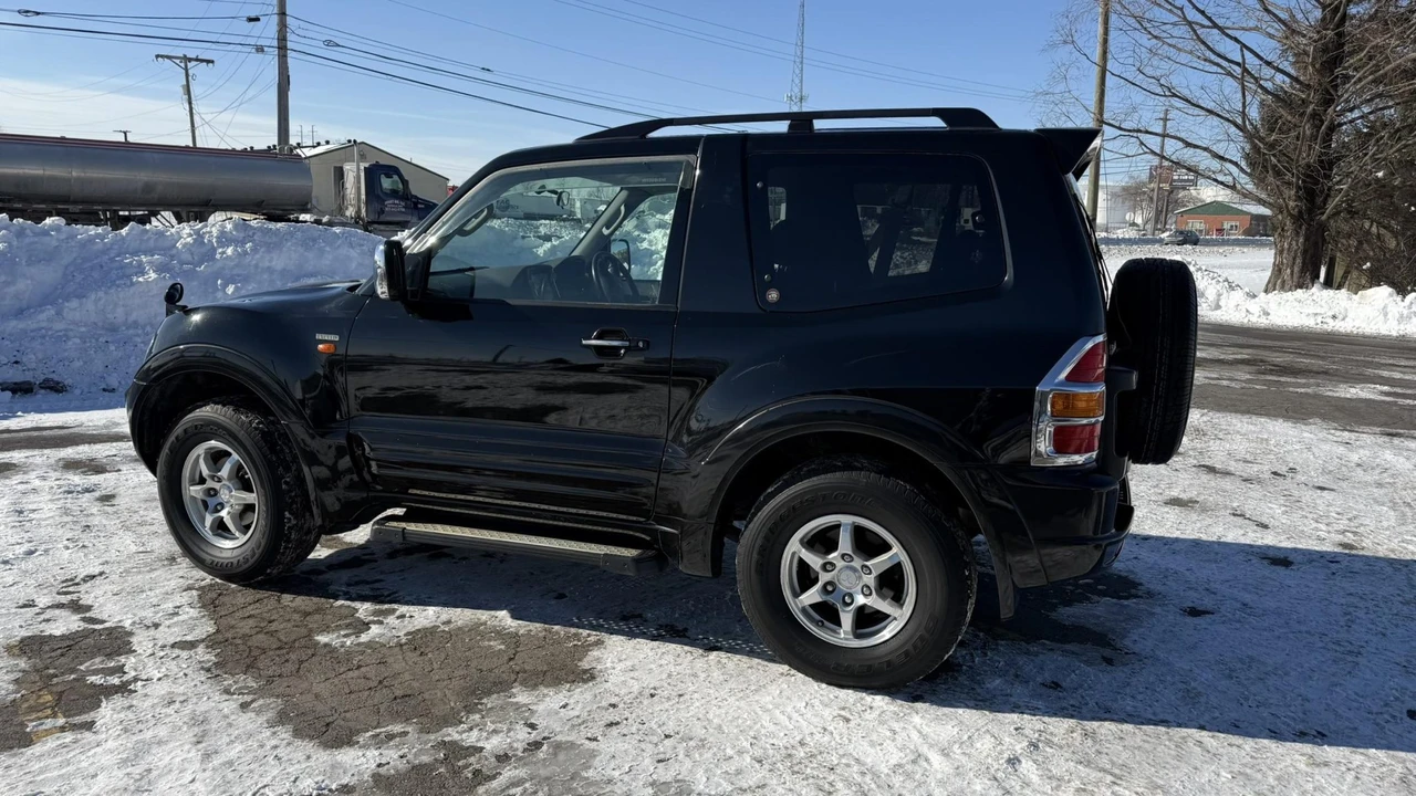 1999 Mitsubishi Pajero/Montero 2nd Gen - Image 13 of 31