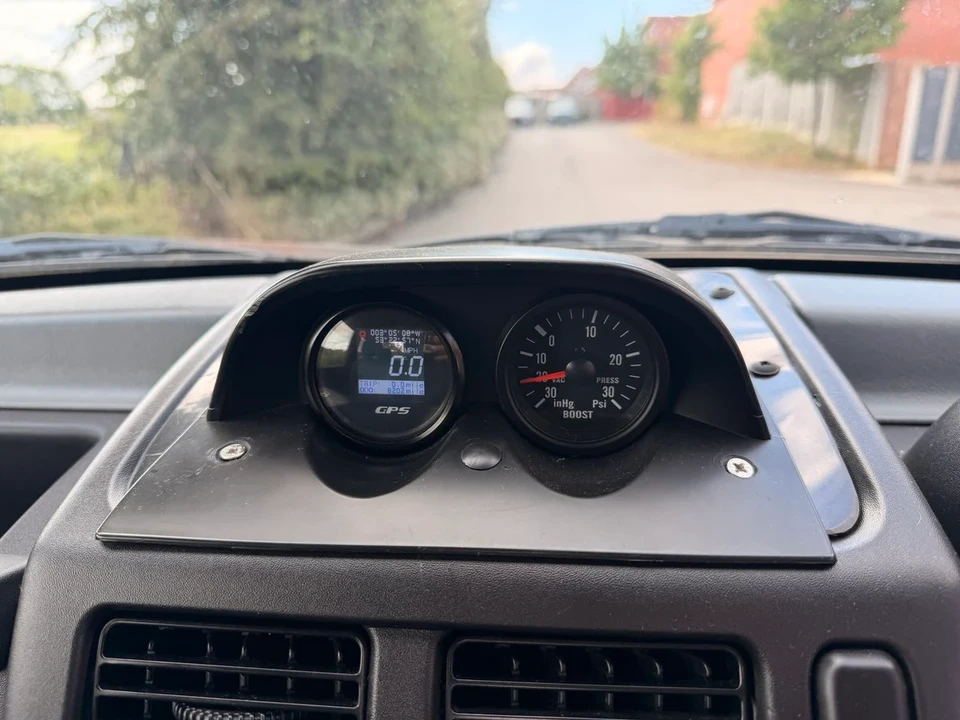 2000 Mitsubishi Pajero/Montero 3rd Gen - Image 19 of 30