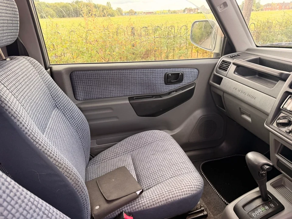 2000 Mitsubishi Pajero/Montero 3rd Gen - Image 25 of 30