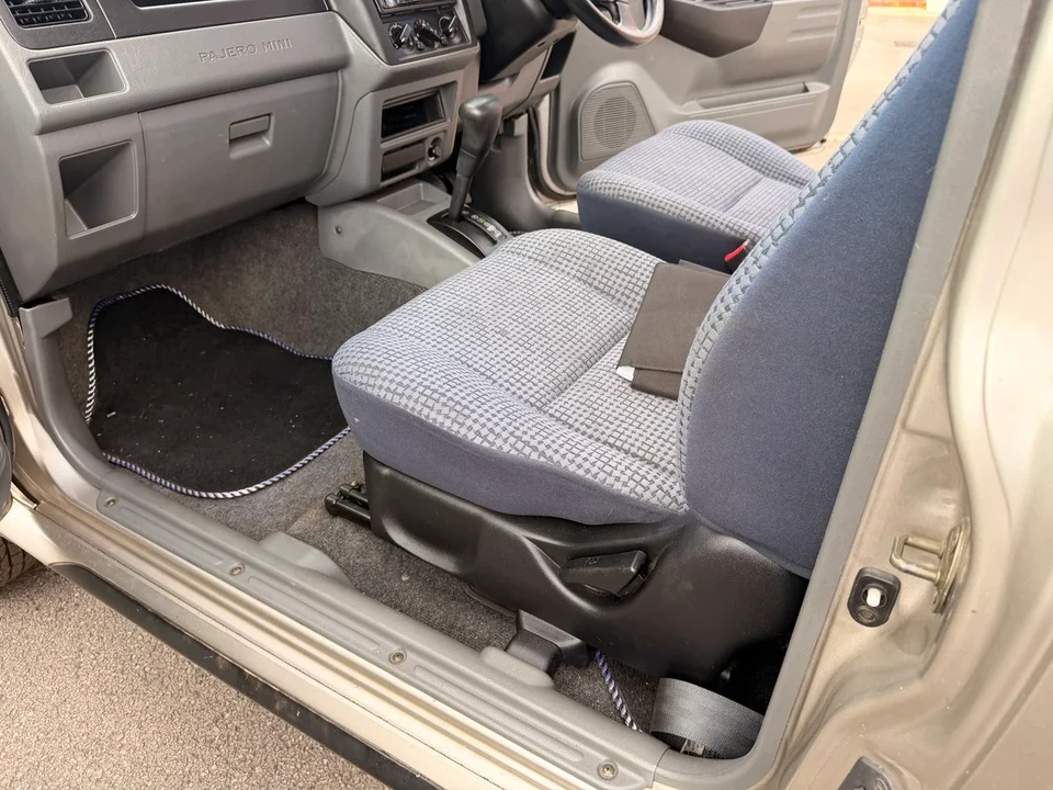 2000 Mitsubishi Pajero/Montero 3rd Gen - Image 28 of 30