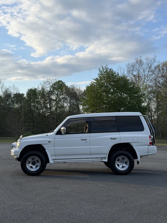 1999 Mitsubishi Pajero/Montero 2nd Gen - Image 14 of 31