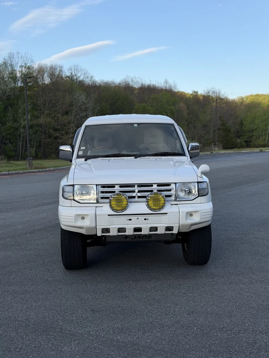 1999 Mitsubishi Pajero/Montero 2nd Gen - Image 2 of 31