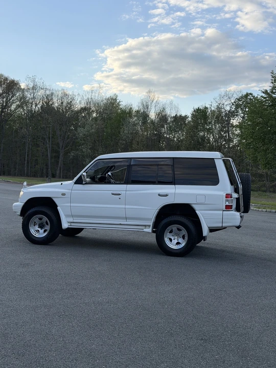 1999 Mitsubishi Pajero/Montero 2nd Gen - Image 15 of 31