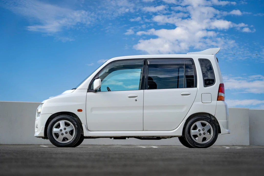 1999 Mitsubishi Toppo 3rd Gen - Image 9 of 31