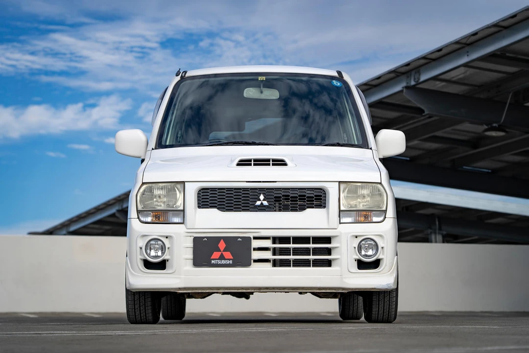 1999 Mitsubishi Toppo 3rd Gen - Image 6 of 31