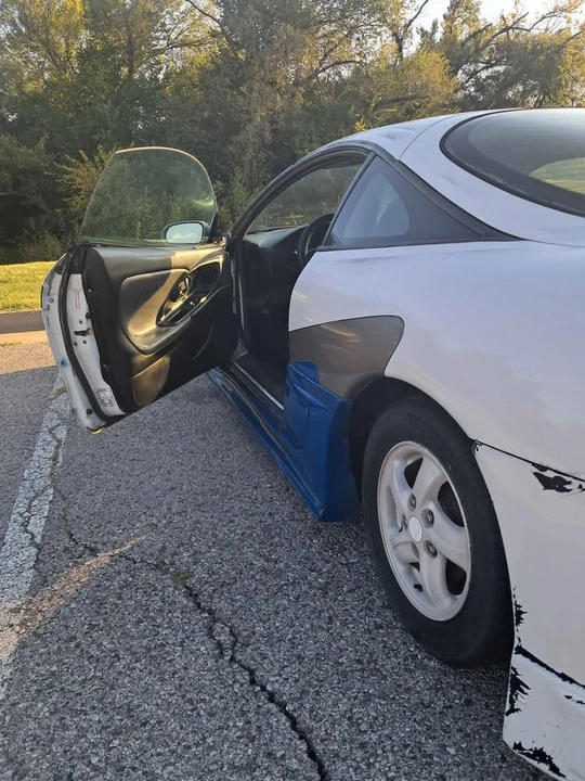 1999 Mitsubishi Eclipse 2nd Gen - Image 5 of 6