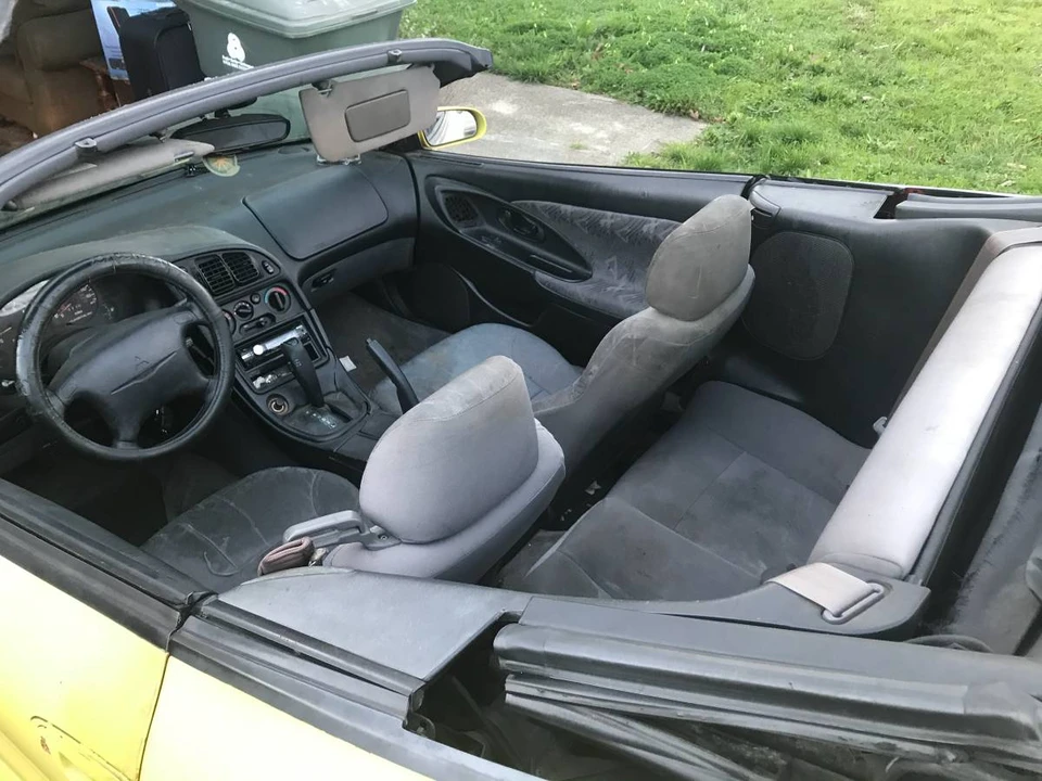 1999 Mitsubishi Eclipse 2nd Gen - Image 8 of 20