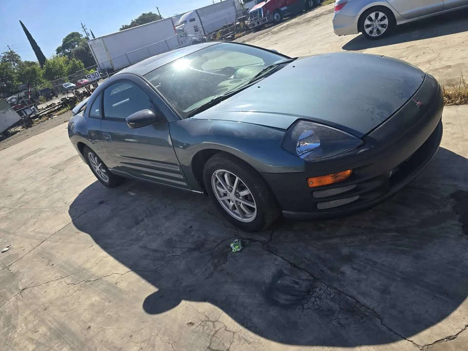 1999 Mitsubishi Eclipse 2nd Gen - Image 8 of 10
