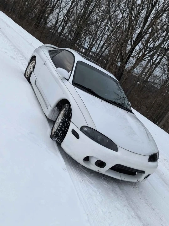 1999 Mitsubishi Eclipse 2nd Gen - Image 5 of 5